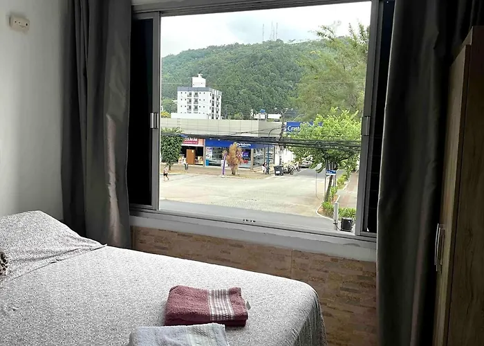 Kitnet Balneario Camboriu Sc Vista Cristo Luz Perto Da Praia